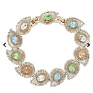 Princess Grace Collection Teardrop Bracelet